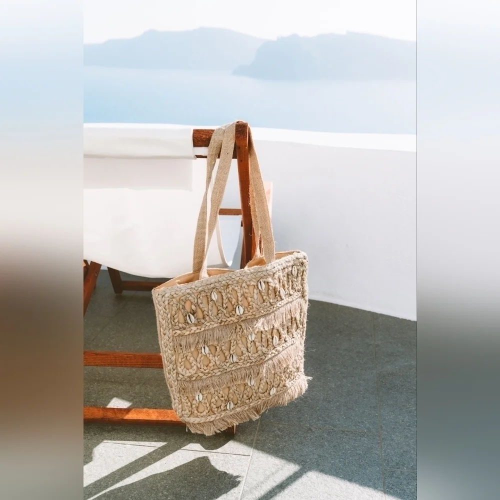 BEACHLY X SALT + UMBER - ISLA JUTE SEASHELL TOTE